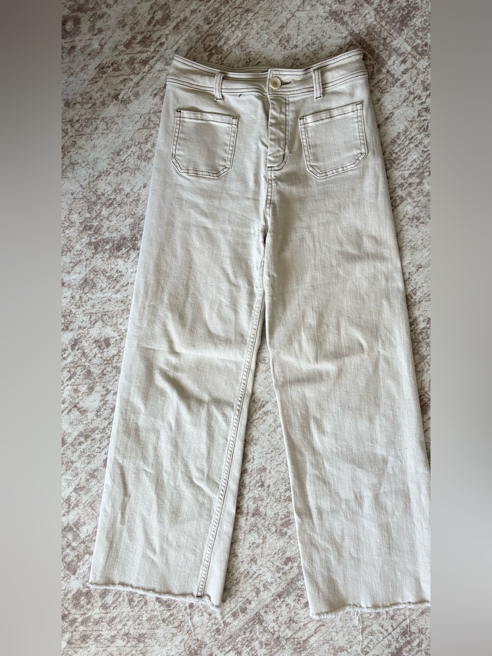 Straight-Leg Women’s Jeans in Off-White